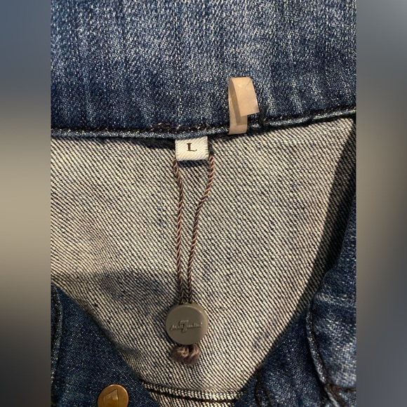 7 For All Mankind Denim Jean Jacket NWOT Size L Snap Closure - Picture 10 of 14